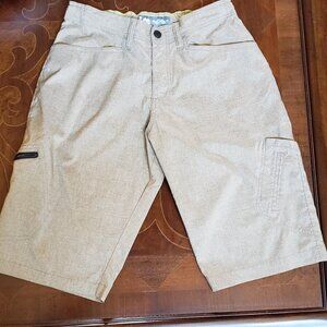Lee Boys Knee Length Shorts - Size 18 Regular